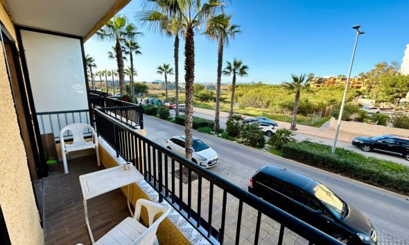 Resale - Duplex / Two-storey apartment - Torrevieja - La Mata