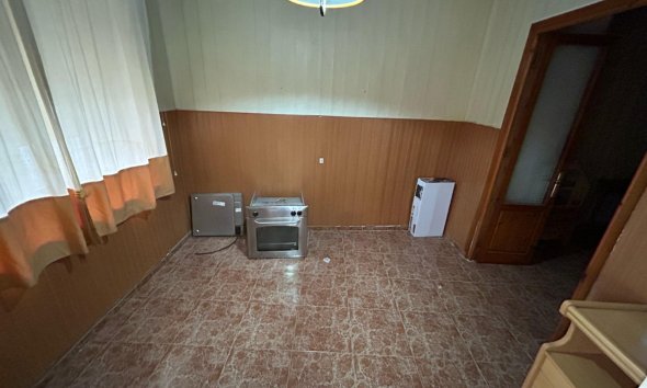 Resale - Villa - Torrevieja - Torrevieja Centro