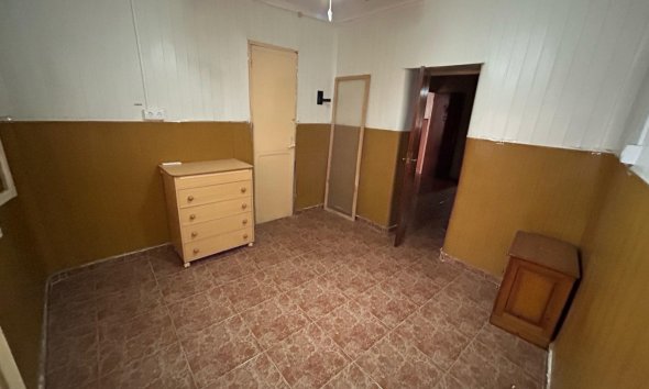 Resale - Villa - Torrevieja - Torrevieja Centro