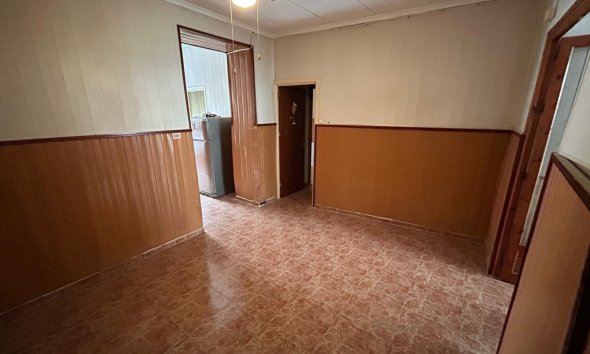 Resale - Villa - Torrevieja - Torrevieja Centro