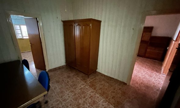 Resale - Villa - Torrevieja - Torrevieja Centro