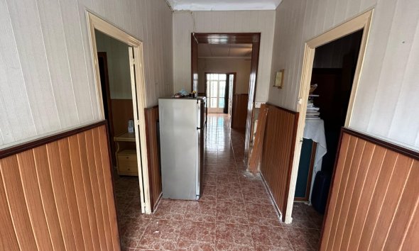 Resale - Villa - Torrevieja - Torrevieja Centro