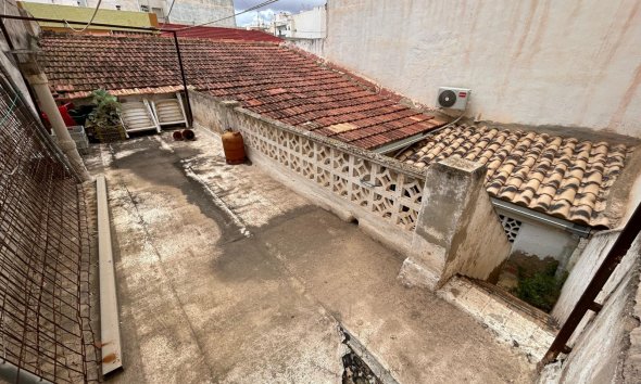 Resale - Villa - Torrevieja - Torrevieja Centro