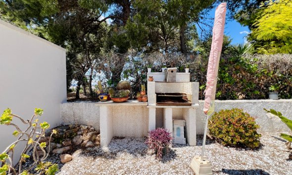 Resale - Villa - Torrevieja - El Chaparral