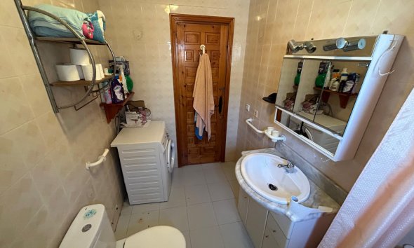 Resale - Villa - Torrevieja - El Chaparral