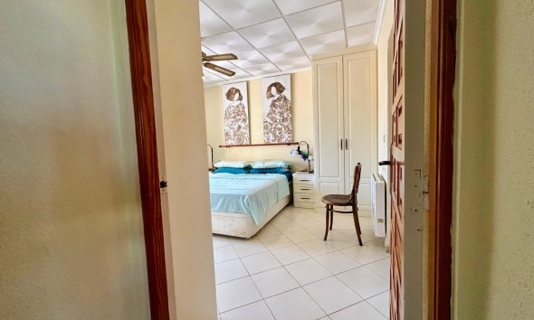 Resale - Villa - Torrevieja - El Chaparral