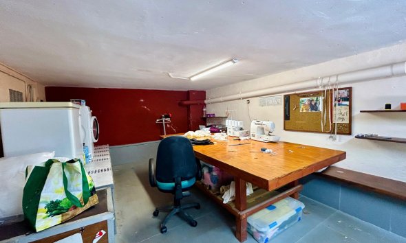 Resale - Villa - Torrevieja - El Chaparral