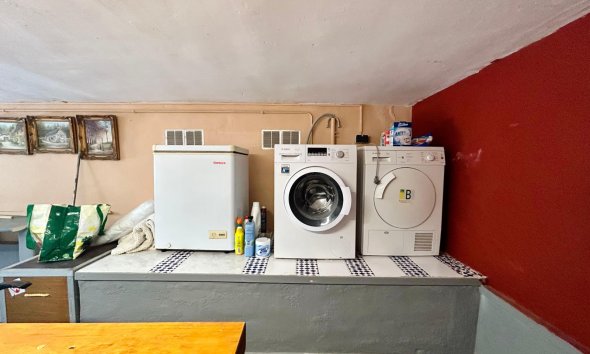 Resale - Villa - Torrevieja - El Chaparral