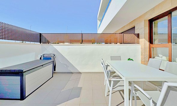 Resale - Terraced house / Townhouse - Torrevieja - Los Balcones