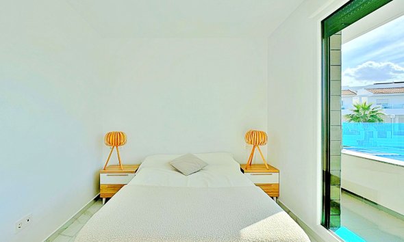 Resale - Terraced house / Townhouse - Torrevieja - Los Balcones