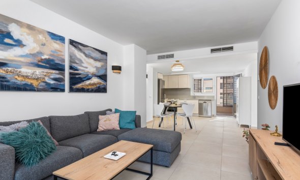Resale - Apartment - Orihuela Costa - Punta Prima