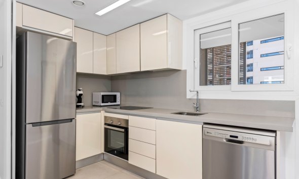 Resale - Apartment - Orihuela Costa - Punta Prima