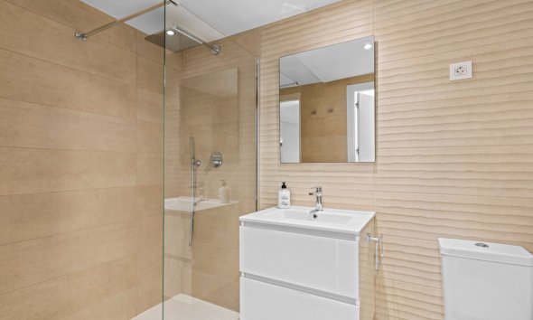 Resale - Apartment - Orihuela Costa - Punta Prima