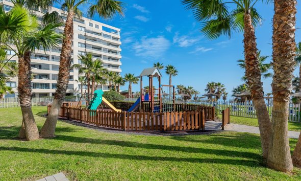 Resale - Apartment - Orihuela Costa - Punta Prima