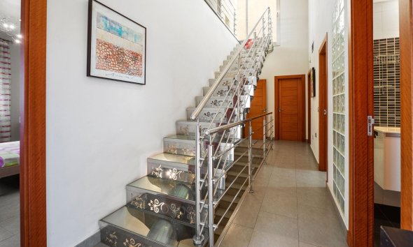 Rynek Wtórny - Willa - Rojales