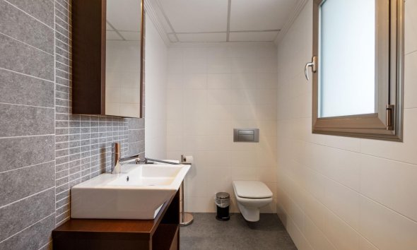 Rynek Wtórny - Willa - Rojales