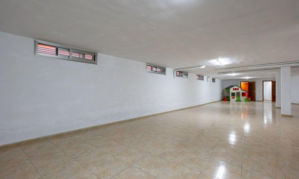 Rynek Wtórny - Willa - Rojales