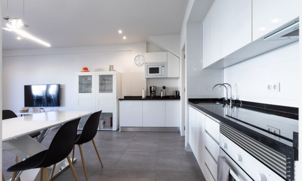 Resale - Bungalow - Torrevieja - Aguas Nuevas