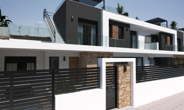 Reventa - Terreno - Los Montesinos