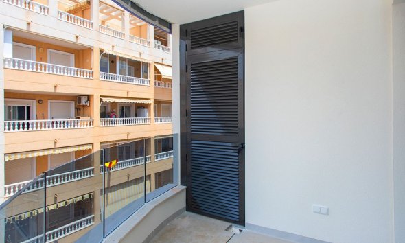 Resale - Apartment - Torrevieja - Playa del Cura