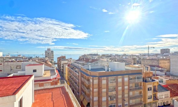 Resale - Apartment - Torrevieja - Playa del Cura