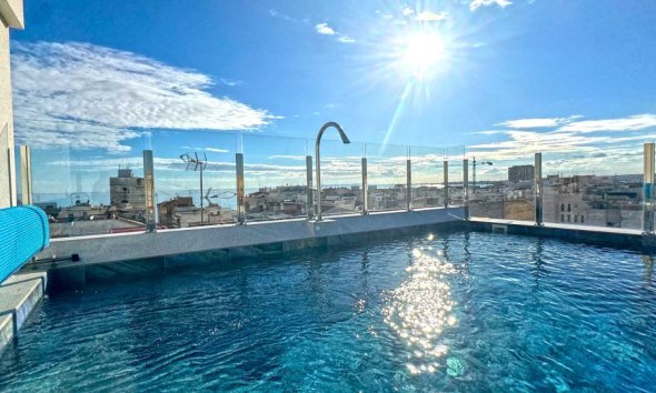 Resale - Apartment - Torrevieja - Playa del Cura