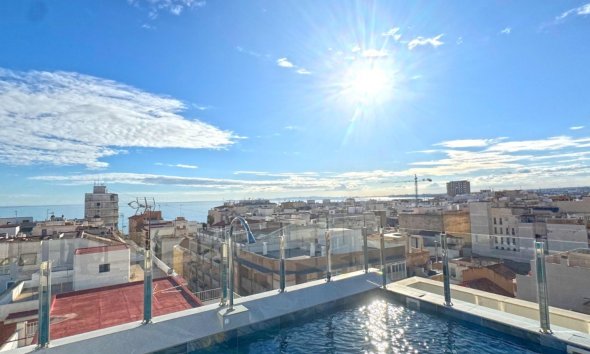 Resale - Apartment - Torrevieja - Playa del Cura