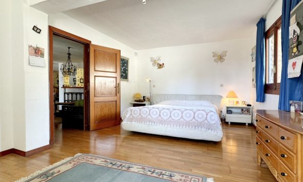 Resale - Villa - Orihuela Costa - La Zenia