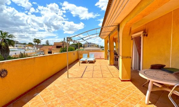 Resale - Villa - Torrevieja - Los Balcones - Los Altos del Edén