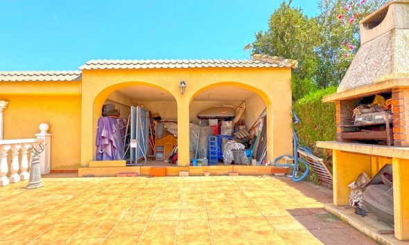 Resale - Villa - Torrevieja - Los Balcones - Los Altos del Edén