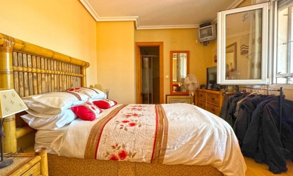 Resale - Villa - Torrevieja - Los Balcones - Los Altos del Edén