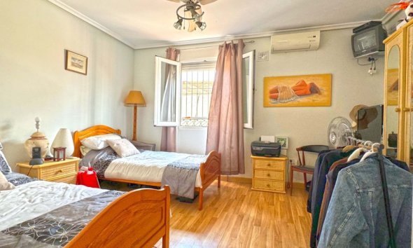 Resale - Villa - Torrevieja - Los Balcones - Los Altos del Edén