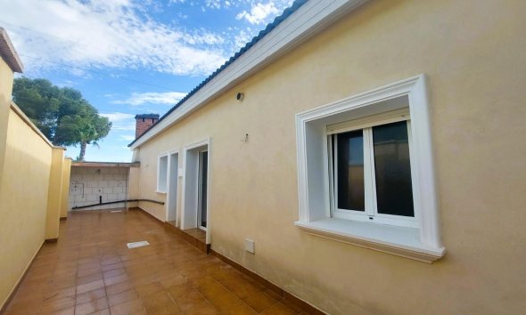 Reventa - Villa - Orihuela Costa - Las Filipinas