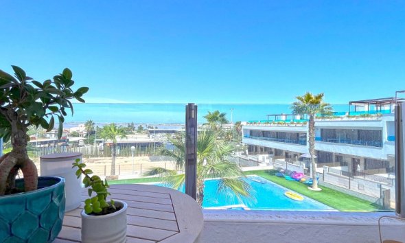 Resale - Terraced house / Townhouse - Torrevieja - Los Balcones - Los Altos del Edén