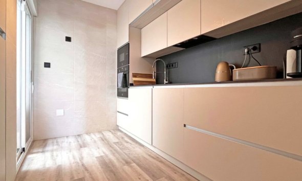 Resale - Terraced house / Townhouse - Torrevieja - Los Balcones - Los Altos del Edén