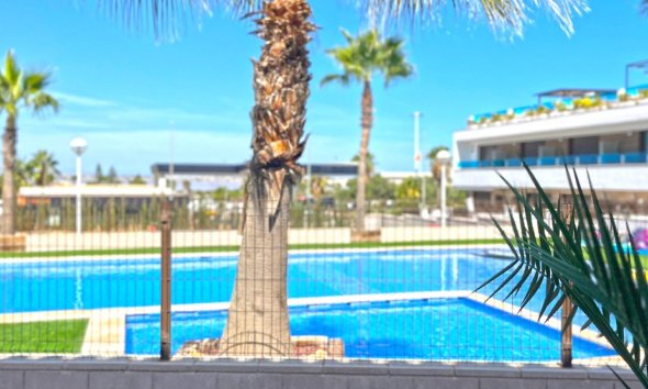 Resale - Terraced house / Townhouse - Torrevieja - Los Balcones - Los Altos del Edén