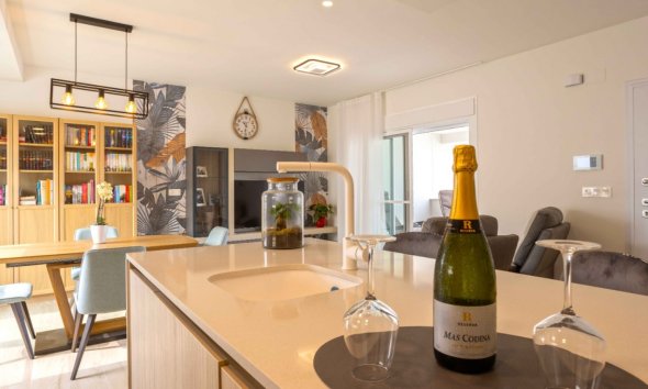 Resale - Apartment - Orihuela Costa - Villamartín