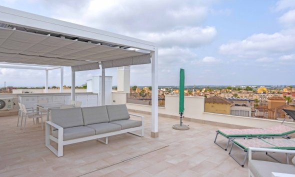 Resale - Apartment - Orihuela Costa - Villamartín