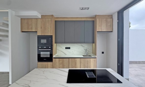 Resale - Villa - Torrevieja - Los Balcones - Los Altos del Edén