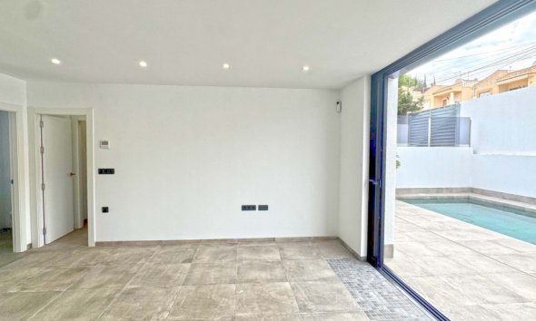 Resale - Villa - Torrevieja - Los Balcones - Los Altos del Edén