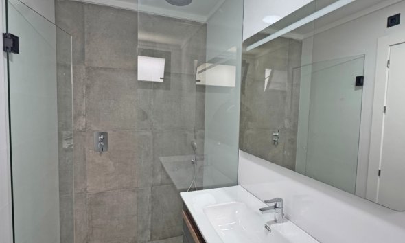 Resale - Villa - Torrevieja - Los Balcones - Los Altos del Edén