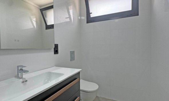 Resale - Villa - Torrevieja - Los Balcones - Los Altos del Edén