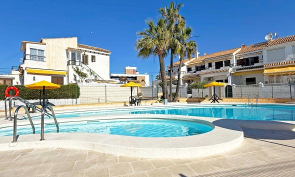 Resale - Bungalow - Torrevieja - Torrelamata - La Mata
