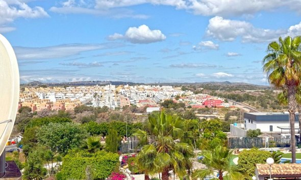 Resale - Villa - Orihuela Costa - Los Altos