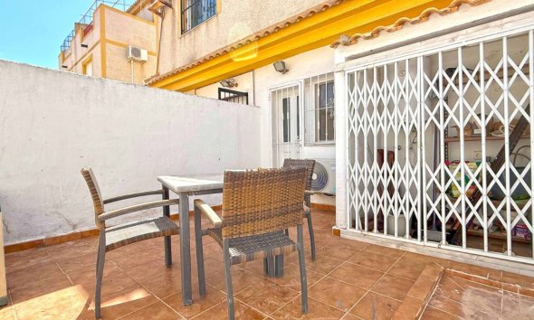 Resale - Villa - Orihuela Costa - Los Altos