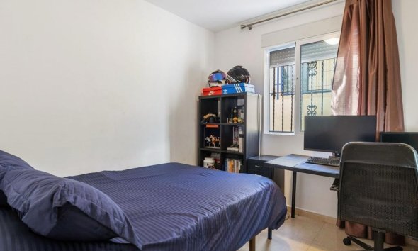 Resale - Villa - Orihuela Costa - Villamartín