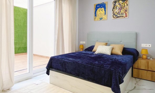 Resale - Apartment - Torrevieja - Playa del Cura