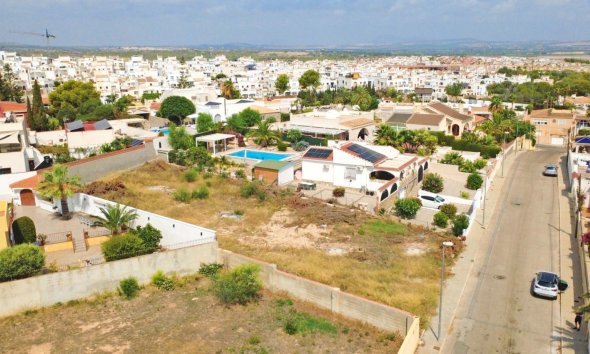 Resale - Plot - Torrevieja - Los Balcones - Los Altos del Edén