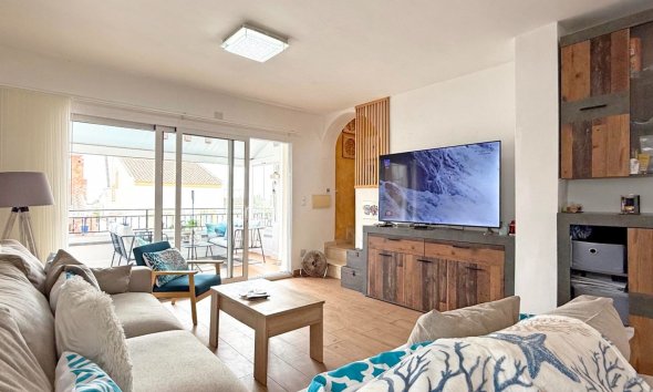 Resale - Villa - Orihuela Costa - Villamartín