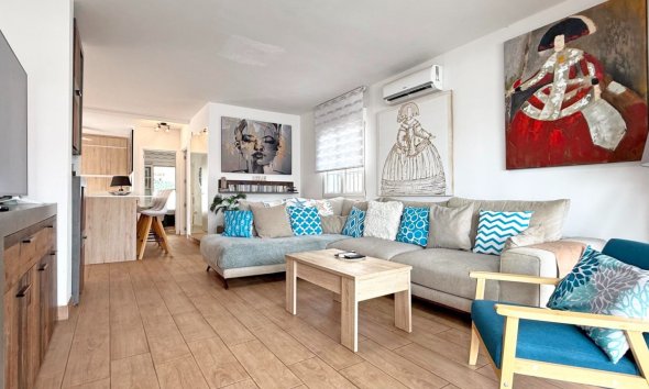 Resale - Villa - Orihuela Costa - Villamartín